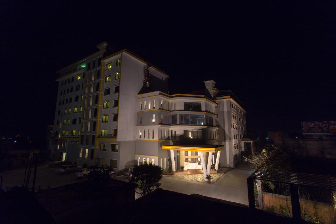 Hotel Siddhartha, Nepalgunj Exterior photo